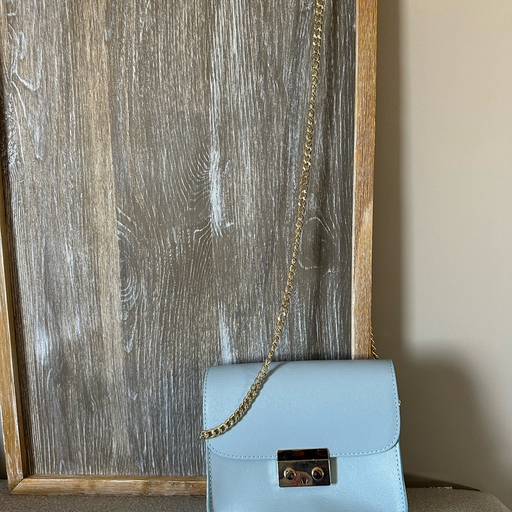 Pelle Pelle Blue Crossbody Bag with Gold Chain